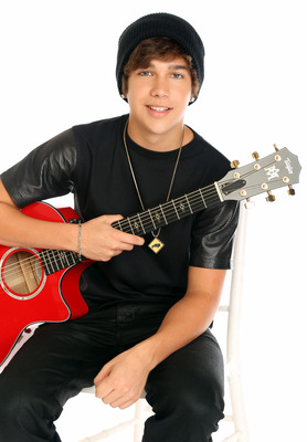 Austin Mahone mouse pad