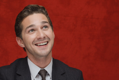 Shia LaBeouf Poster Z1G755117