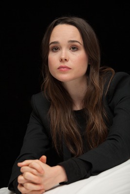 Ellen Page Poster Z1G765507