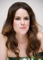 Emily Hampshire Poster Z1G766068