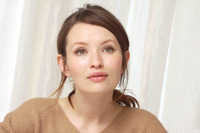 Emily Browning Poster Z1G767533