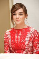 Maisie Williams Mouse Pad Z1G776480