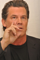 Josh Brolin Poster Z1G789425