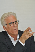 Ted Danson Poster Z1G790907