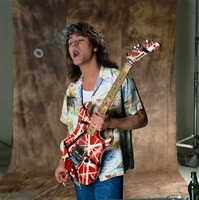 Eddie Van Halen Longsleeve T-shirt #1292071