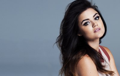 Lucy Hale Poster Z1G802491