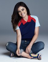 Lucy Hale Poster Z1G802499