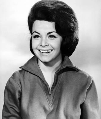 Annette Funicello Poster Z1G807825