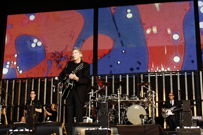 Roger Waters tote bag