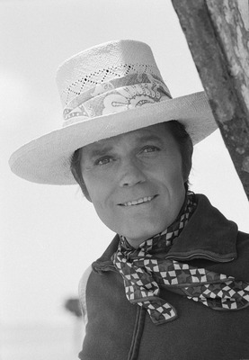 Jack Lord Poster Z1G823858