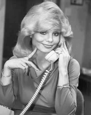 Loni Anderson Poster Z1G826102
