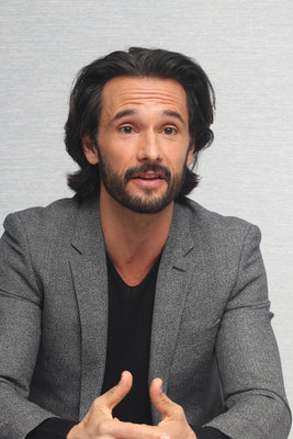 Rodrigo Santoro Poster Z1G828253