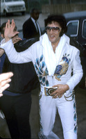 Elvis Presley Longsleeve T-shirt #1355791