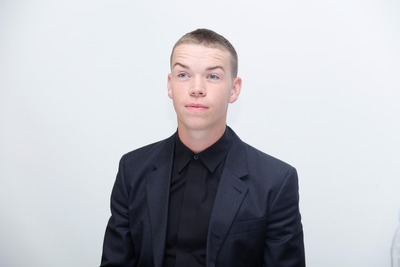 Will Poulter Mouse Pad Z1G838252