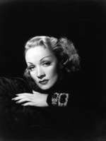 Marlene Dietrich Tank Top #1367043