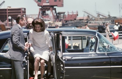 Jacqueline Kennedy Onassis tote bag