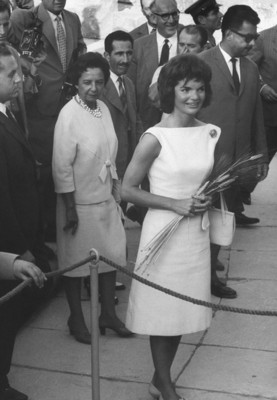 Jacqueline Kennedy Onassis Poster Z1G845222