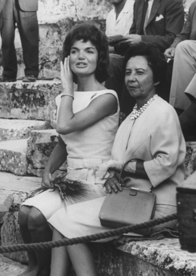 Jacqueline Kennedy Onassis Poster Z1G845230
