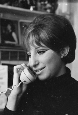 Barbra Streisand tote bag #Z1G846976