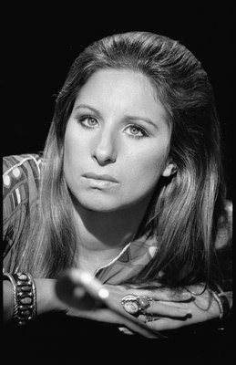 Barbra Streisand tote bag #Z1G846999
