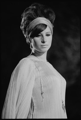 Barbra Streisand tote bag #Z1G847070