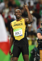 Usain Bolt Longsleeve T-shirt #1383104