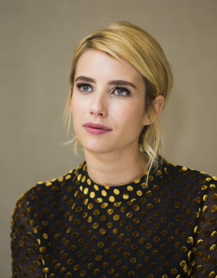 Emma Roberts Poster Z1G859197