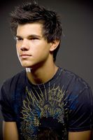 Taylor Lautner Longsleeve T-shirt #1402573