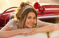 Victoria Justice Poster Z1G875274