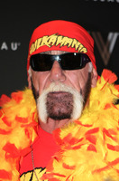 Hulk Hogan Longsleeve T-shirt #1410747
