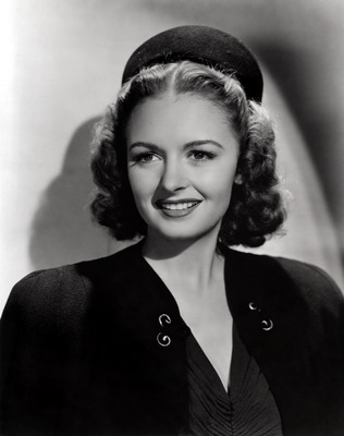 Donna Reed Mouse Pad Z1G914321
