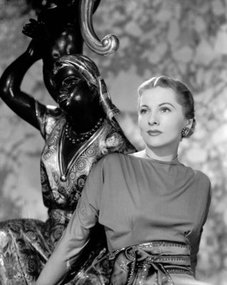 Joan Fontaine Poster Z1G914611
