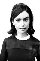 Lily Collins Poster Z1G917282