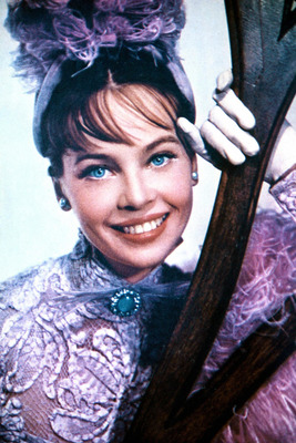 Leslie Caron Poster Z1G925329