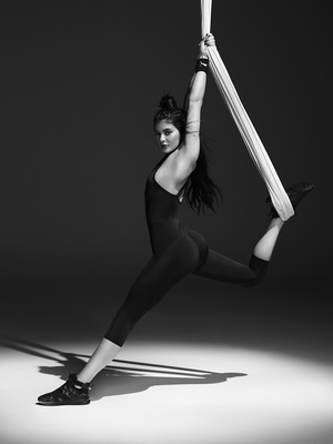 Kylie Jenner tote bag #Z1G939030