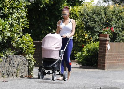 Amy Childs Poster Z1G973441