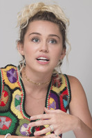 Miley Cyrus Tank Top #1514586