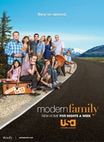 Modern Family movie poster (2009) t-shirt #MOV_1ff639e5