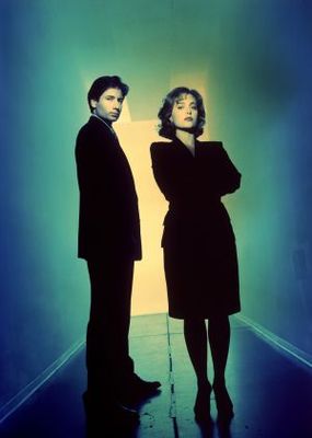The X Files movie poster (1993) Sweatshirt