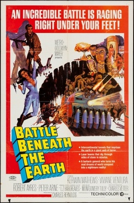 Battle Beneath the Earth movie poster (1967) mug