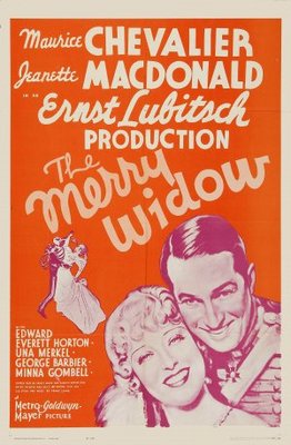 The Merry Widow movie poster (1934) Mouse Pad MOV_b33aa11c