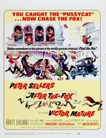 Caccia alla volpe movie poster (1966) Sweatshirt #663406