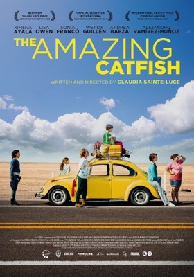 Los insÃ³litos peces gato movie poster (2013) tote bag