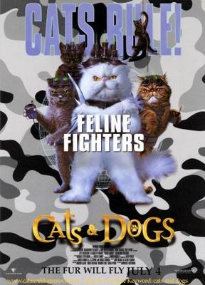 Cats & Dogs movie poster (2001) Sweatshirt