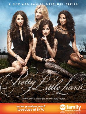 Pretty Little Liars movie poster (2010) Mouse Pad MOV_mnsto1xt