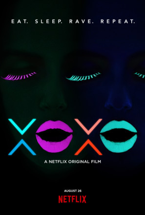 XOXO movie poster (2016) Longsleeve T-shirt
